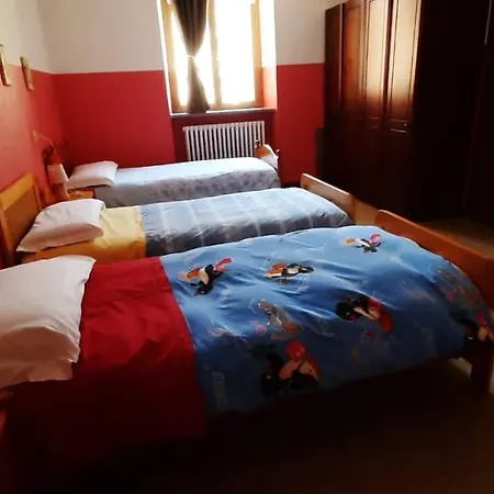 Ostello Al Deserto Chiavenna Esterno foto
